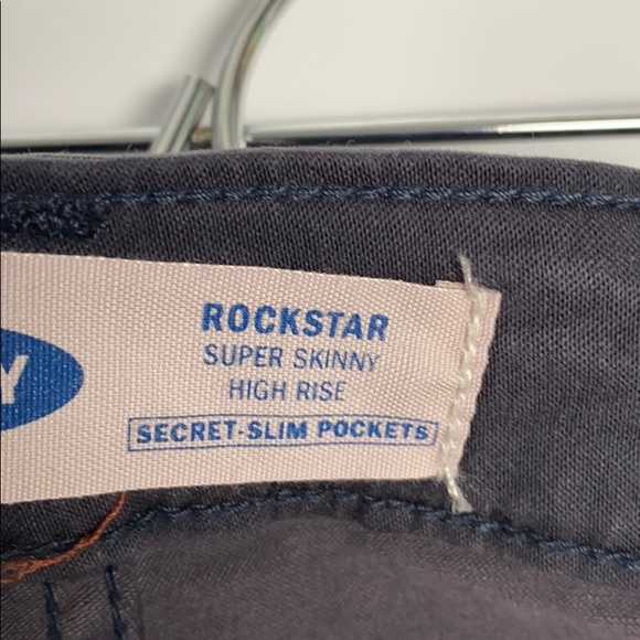 Grey Old Navy Rockstar Super Skinny High Rise Jeans, 4 - Picture 7 of 8